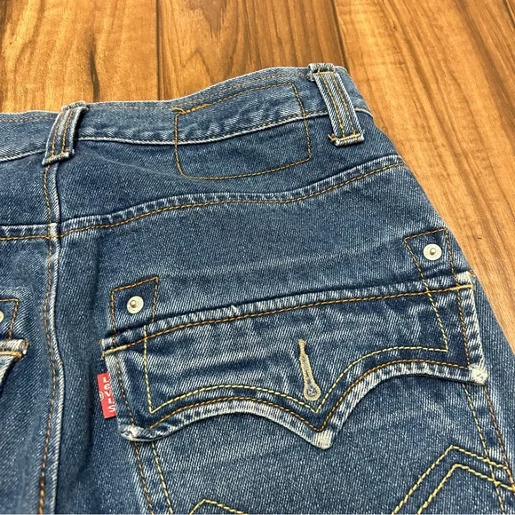 Vintage 1995 Levis 501 Jeans Men’s 29x32 Button Fly 6501-5915 USA Made